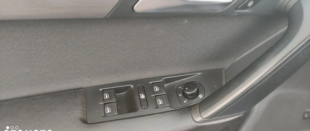 Volkswagen Passat cena 35800 przebieg: 175215, rok produkcji 2011 z Lublin małe 254